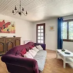 Quai N16 - Lieu Atypique Pour Un Au Calme Appartement Aramon